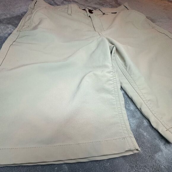 Hurley Nike Dri Fit Phantom Walkshorts 20” - Picture 3 of 6